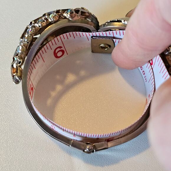 Vintage Cola Rhinestone Clamper Leaf Bracelet with Matching Earrings - Picture 6 of 9